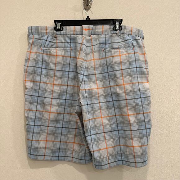 Nike Men's Blue Plaid Golf Shorts Size 42 Dri-Fit Performance Polyester Outdoor - Picture 2 of 6